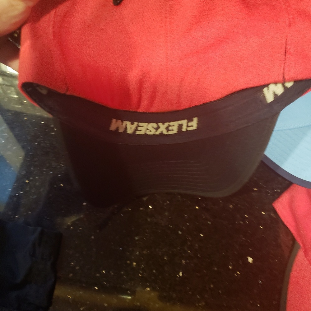 3 mens hats new